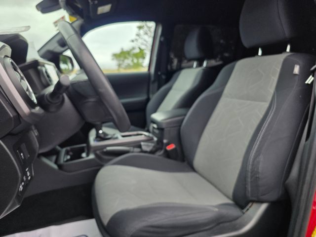 Used 2022 Toyota Tacoma TRD Sport w/ Technology Package AWD/4WD image 29