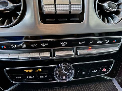 Used 2023 Mercedes-Benz G 550 image 23