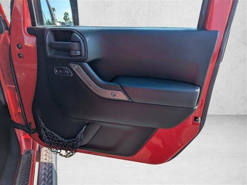 Used 2014 Jeep Wrangler Unlimited Sport w/ Quick Order Package 24S AWD/4WD image 25