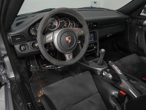 Used 2008 Porsche 911 GT2 RWD image 10