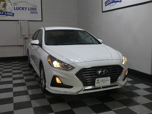 Used 2019 Hyundai Sonata SE FWD image 5