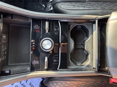 Used 2021 Jeep Grand Cherokee L Summit image 17