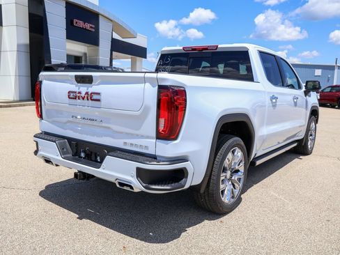 New 2026 GMC Sierra 1500 Denali w/ Denali Reserve Package AWD/4WD image 3