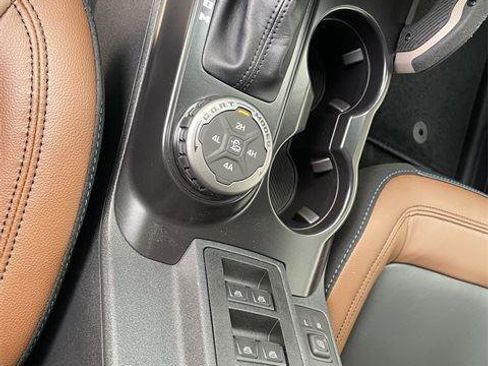 Used 2024 Ford Bronco Outer Banks w/ Sasquatch Package image 25