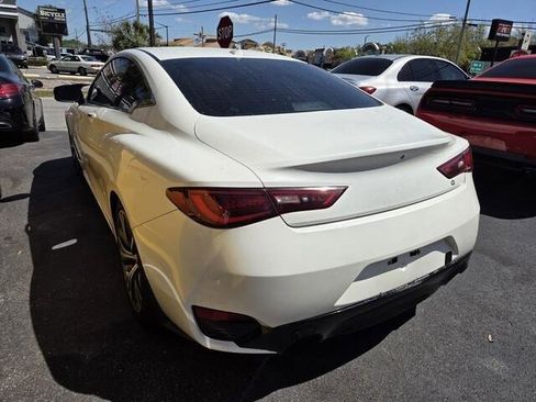 Used 2018 INFINITI Q60 3.0t Luxe w/ Sensory Package 3.0T Luxe image 3
