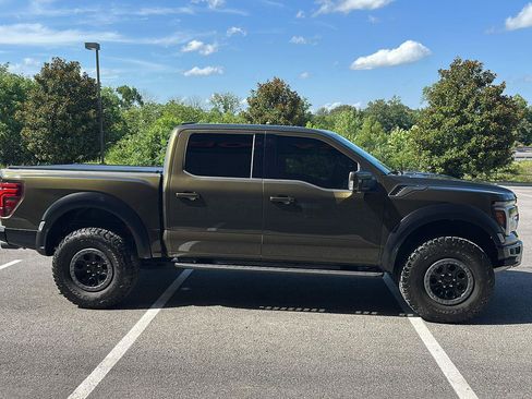 Certified 2024 Ford F150 Raptor AWD/4WD image 6