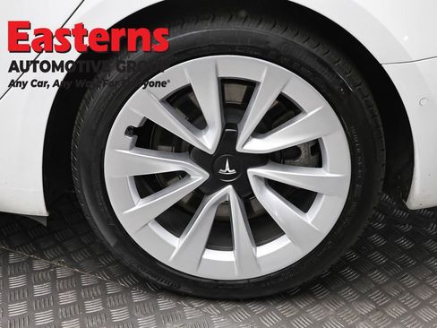 Used 2022 Tesla Model 3 Long Range AWD/4WD image 8