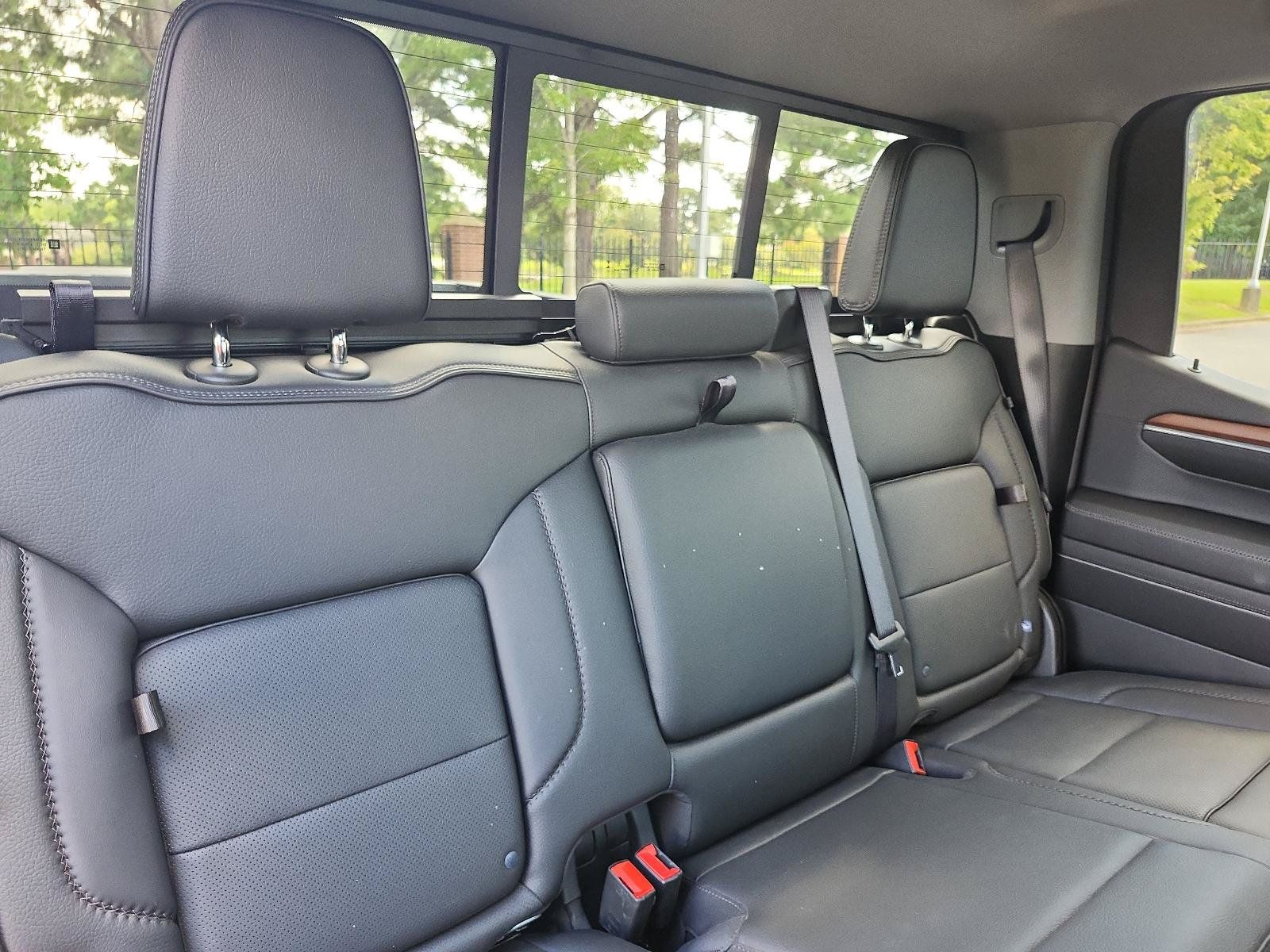 Used 2024 GMC Sierra 1500 Denali AWD/4WD image 10