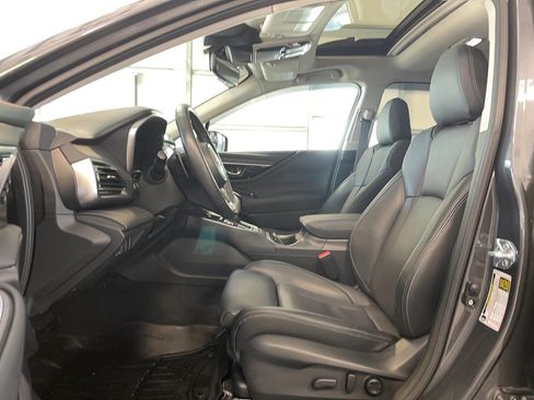 Used 2025 Subaru Outback Limited image 6