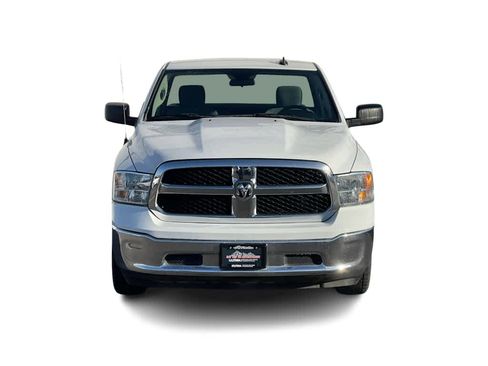 Used 2022 RAM 1500 Classic SLT image 3
