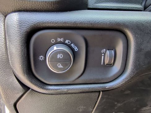 New 2026 RAM 3500 Tradesman w/ Chrome Appearance Group A AWD/4WD image 15