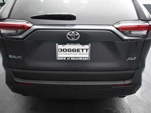 Used 2024 Toyota RAV4 XLE FWD image 13