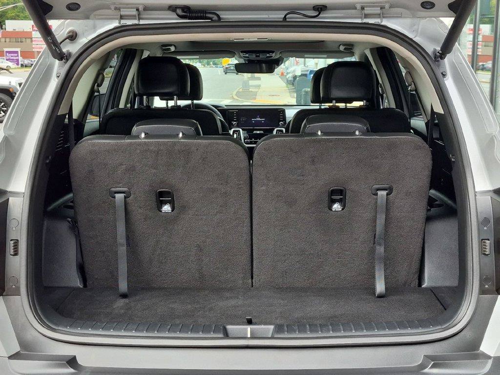 Certified 2023 Kia Sorento X-Line EX AWD/4WD image 8