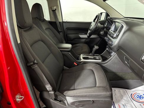 Used 2017 Chevrolet Colorado LT w/ LT Convenience Package image 19