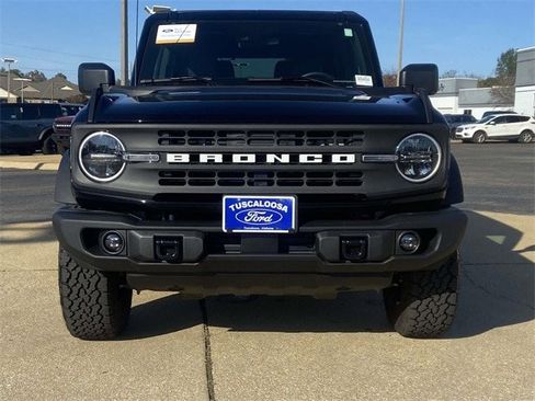Certified 2024 Ford Bronco Black Diamond image 7