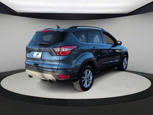 Used 2018 Ford Escape SEL image 8
