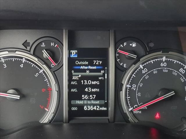 Used 2022 Toyota 4Runner TRD Off-Road Premium AWD/4WD image 10