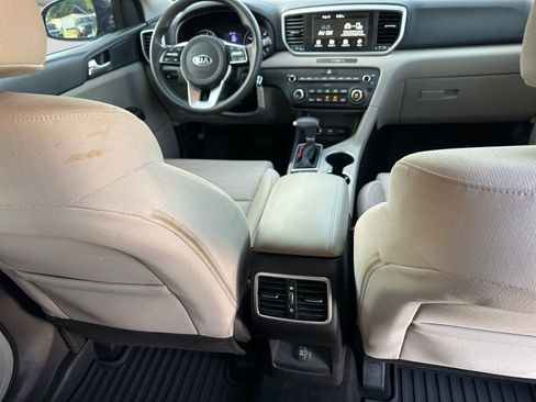 Used 2020 Kia Sportage LX w/ LX Popular Package FWD image 18