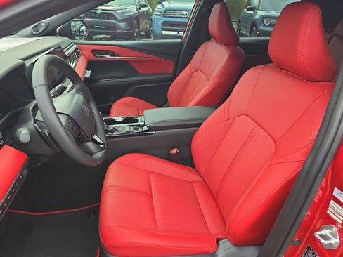 Used 2026 Toyota Camry XSE w/ Premium Plus Package FWD image 17