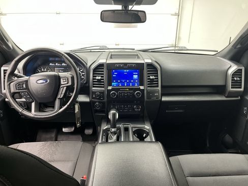 Used 2019 Ford F150 XLT w/ Equipment Group 302A Luxury AWD/4WD image 4