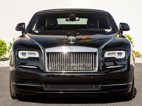 Certified 2018 Rolls-Royce Dawn RWD image 5