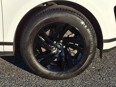 Used 2023 Land Rover Range Rover Evoque S image 8