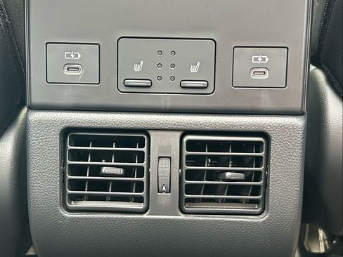 Used 2024 Subaru Solterra Touring image 17