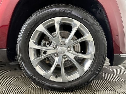 Used 2021 Jeep Grand Cherokee Summit AWD/4WD image 34