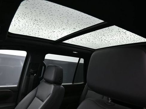 Used 2023 Chevrolet Tahoe LT w/ LT Signature Plus Package AWD/4WD image 14