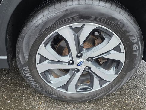 Used 2022 Subaru Outback Touring image 6