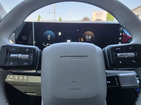 Used 2024 Hyundai Santa Fe Calligraphy AWD/4WD image 17