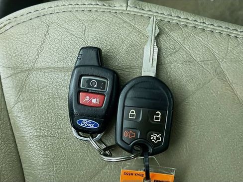 Used 2014 Ford Edge SEL AWD/4WD image 12