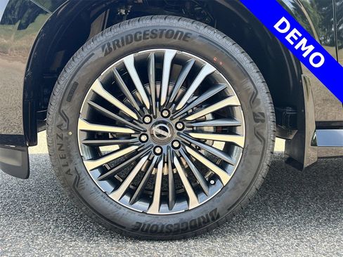 New 2025 Nissan Armada Platinum Reserve AWD/4WD image 40