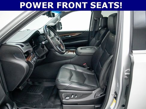 Used 2019 Cadillac Escalade ESV Luxury image 5