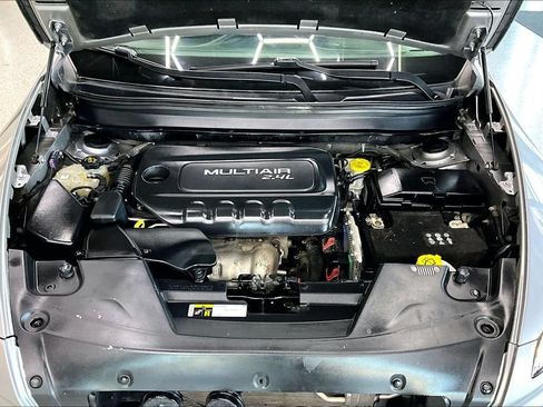 Used 2018 Jeep Cherokee Latitude w/ Altitude Package AWD/4WD image 29