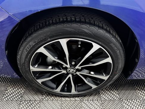 Used 2018 Toyota Corolla SE w/ Body Protection Package FWD image 21