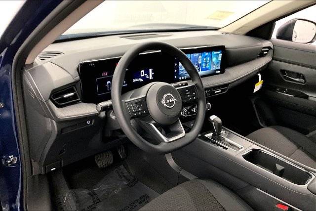New 2027 Nissan Kicks S FWD image 7