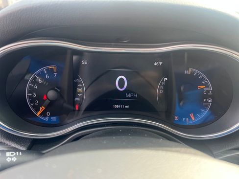 Used 2019 Jeep Grand Cherokee Limited w/ Luxury Group II image 12