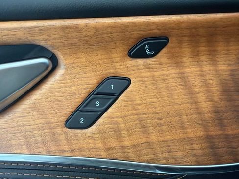 Used 2025 Jeep Grand Cherokee L Summit AWD/4WD image 21