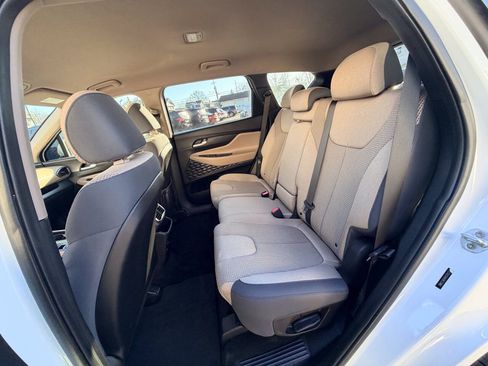 Used 2019 Hyundai Santa Fe SE FWD image 25