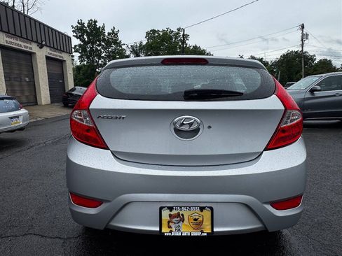 Used 2013 Hyundai Accent GS FWD image 5