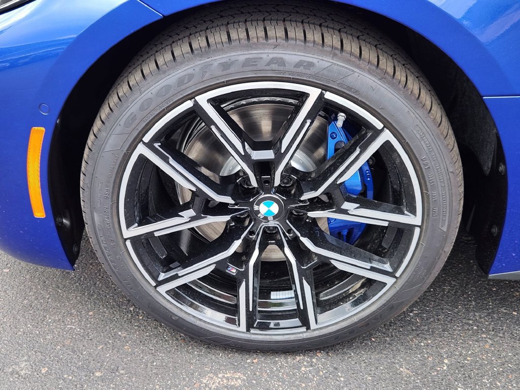 New 2026 BMW 430i xDrive w/ M Sport Package AWD/4WD image 7