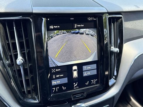 Used 2018 Volvo XC60 T6 R-Design w/ Convenience Package AWD/4WD image 17