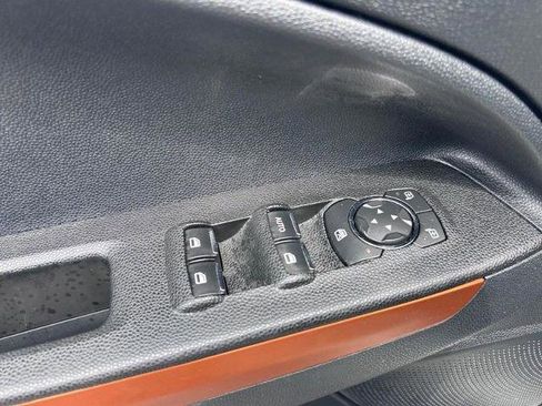 Certified 2021 Ford EcoSport SE w/ SE Appearance Package image 19