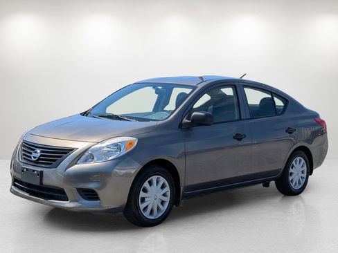 Used 2014 Nissan Versa S Plus image 1