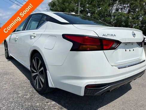 Used 2021 Nissan Altima 2.5 SR FWD image 7