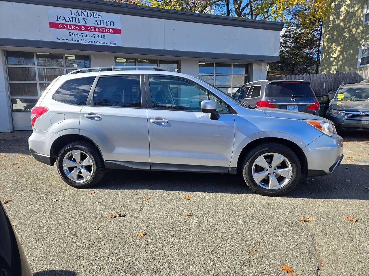 Used 2015 Subaru Forester 2.5i Premium w/ All-Weather Package AWD/4WD image 15