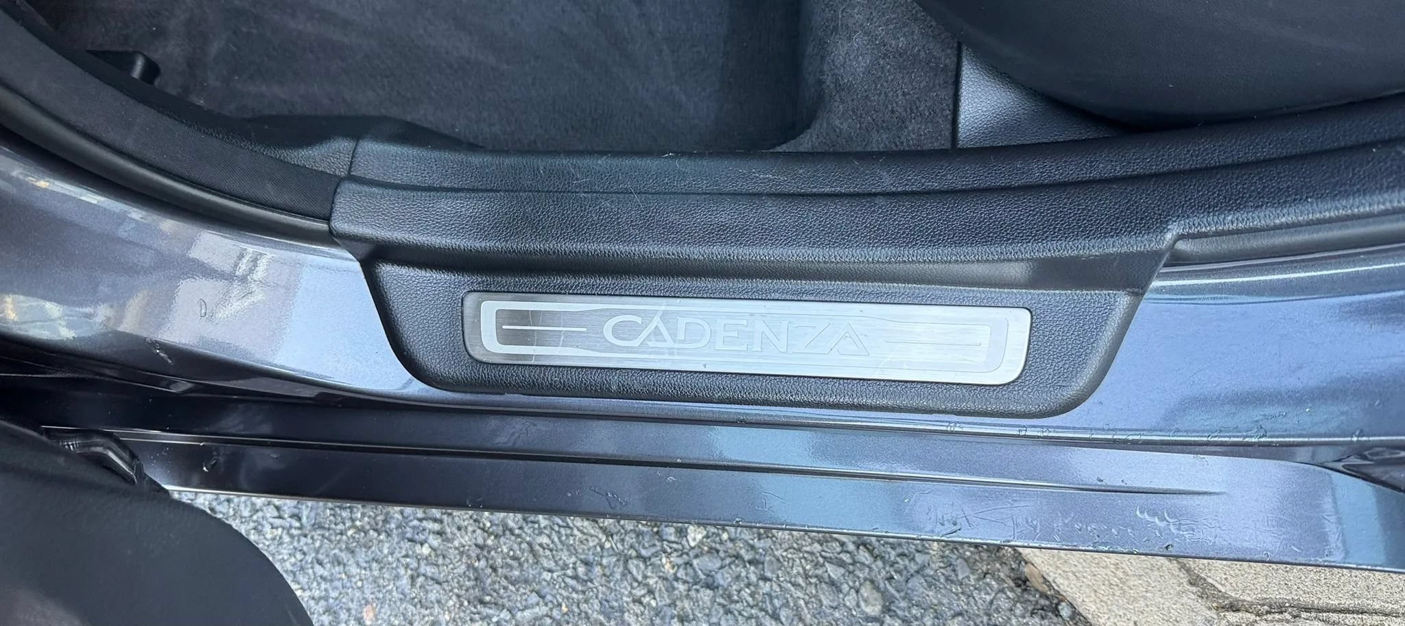 Used 2015 Kia Cadenza Premium w/ Luxury Package FWD image 32