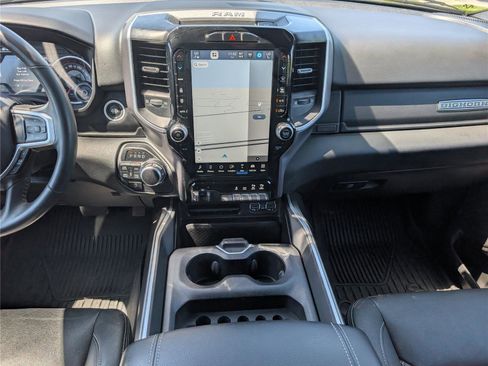 Used 2022 RAM 1500 Big Horn AWD/4WD image 20
