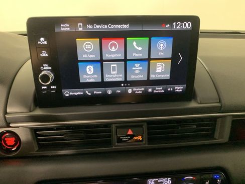 Used 2025 Honda Pilot Black Edition image 26